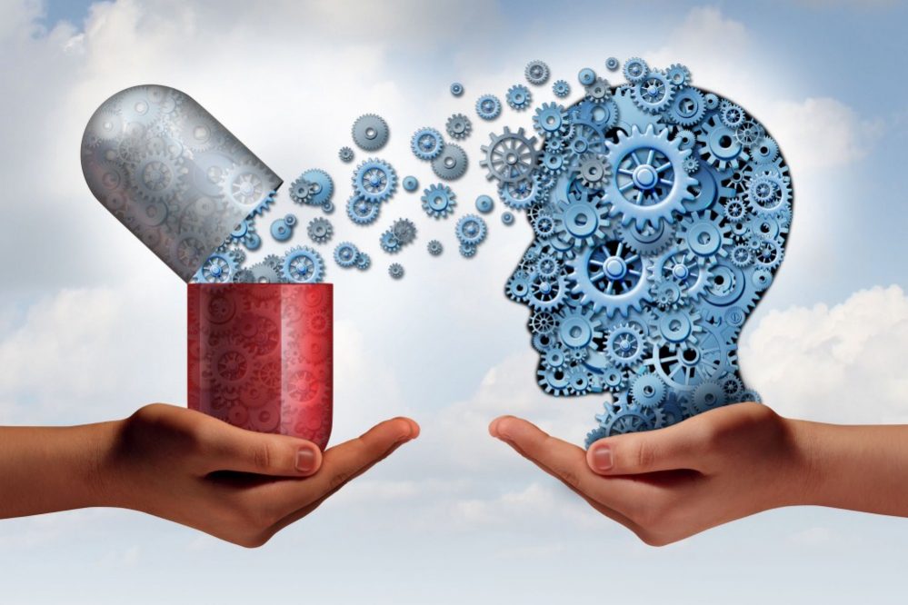 Wasserstein-GAN for Optimizing Drug Candidates